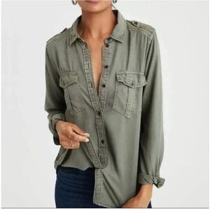 AE Olive Green Button-Up Shirt